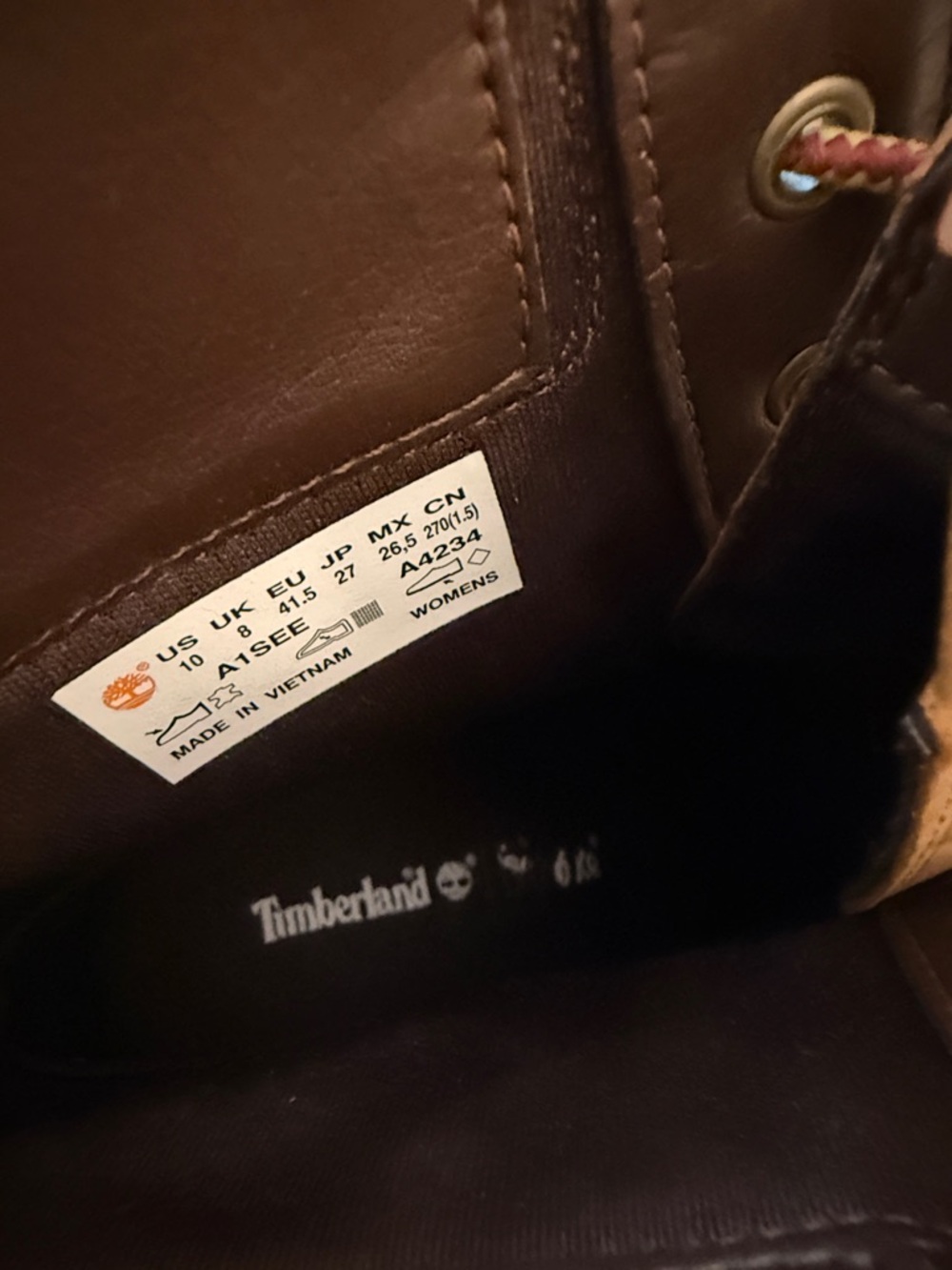 Timberland Women's Wheat Nubuck Lace-Up Block Heel Boots - Picture 10 of 14